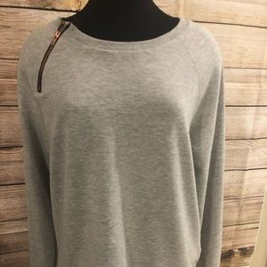 Women’s zip neck sweatshirt